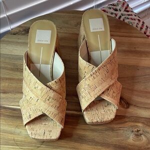 Dolce Vita Boscoe Tan Cork Platform Sandals Resort Cruise Summer SIZE 8.5
